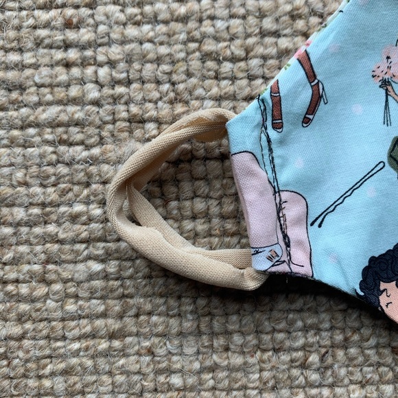 Hand made masks - Picture 7 of 10